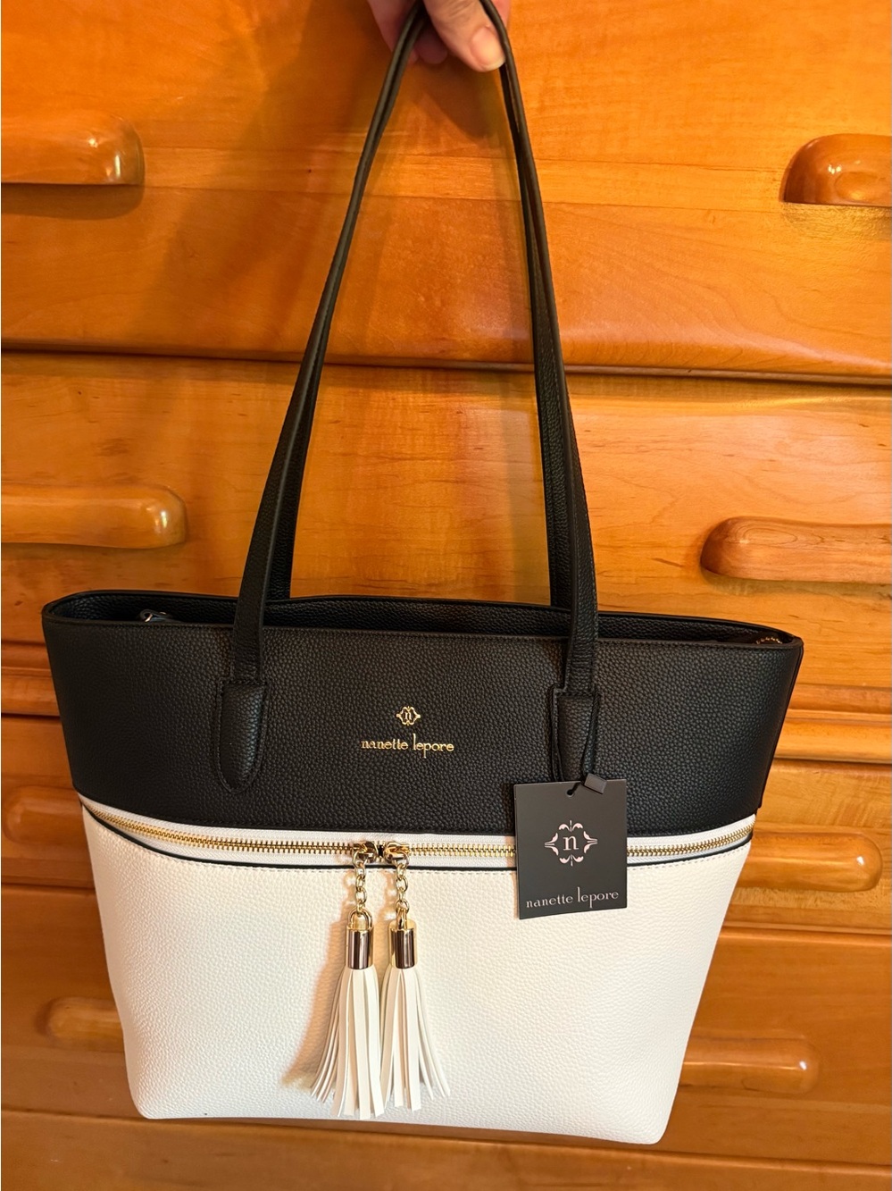NWT! Nanette Lepore Black and Cream Tote/Shoulder Bag